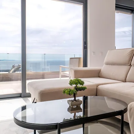 Blue Pearl Penthouse