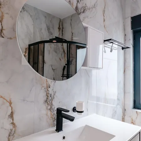 Blue Pearl Penthouse Lägenhet Sarandë