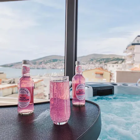 Blue Pearl Penthouse Lägenhet Sarandë